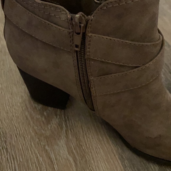 INDIGO RD. ANKLE BOOTS - Picture 8 of 8